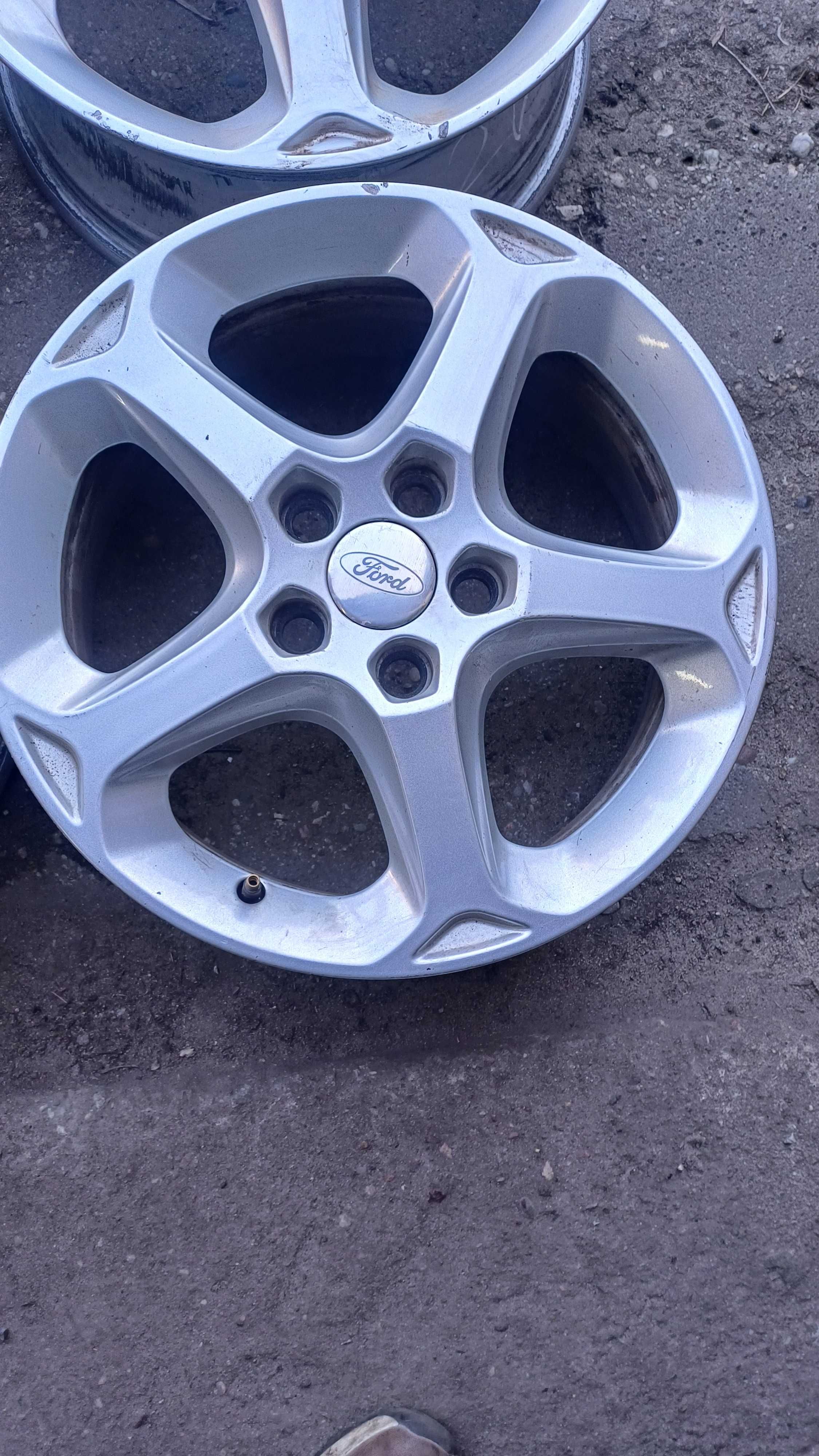 Felgi aluminiowe Ford 5x108 16"