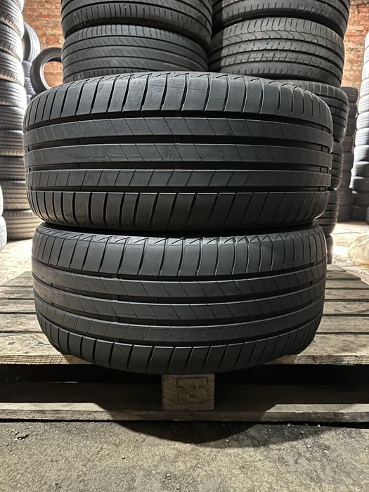 235/40 R19 Bridgestone Turanza T005