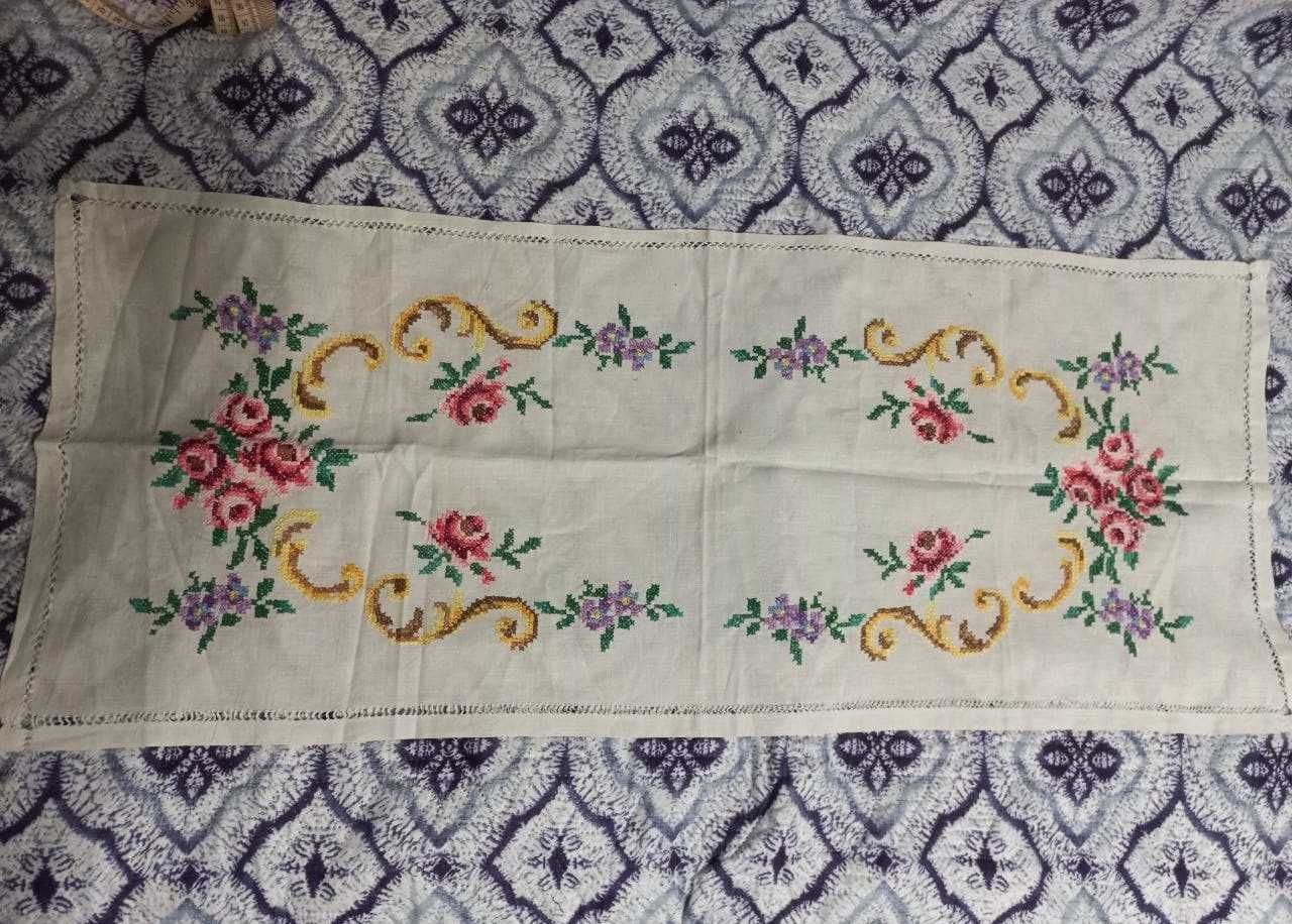 Вышитый рушник (полотенце)