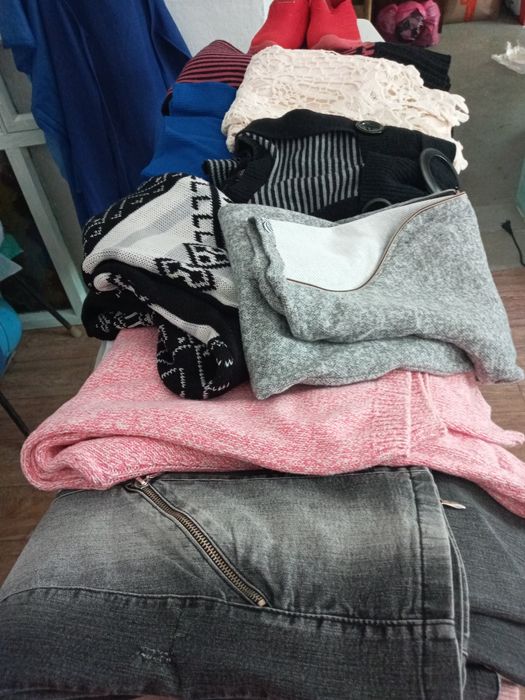 Пакет вещей для девочки с подарками.Р.42-46