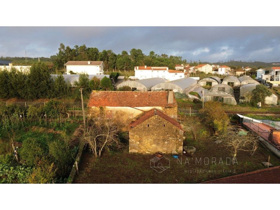 Moradia para restauro total em São João de Vêr, Stª Mª da Feira