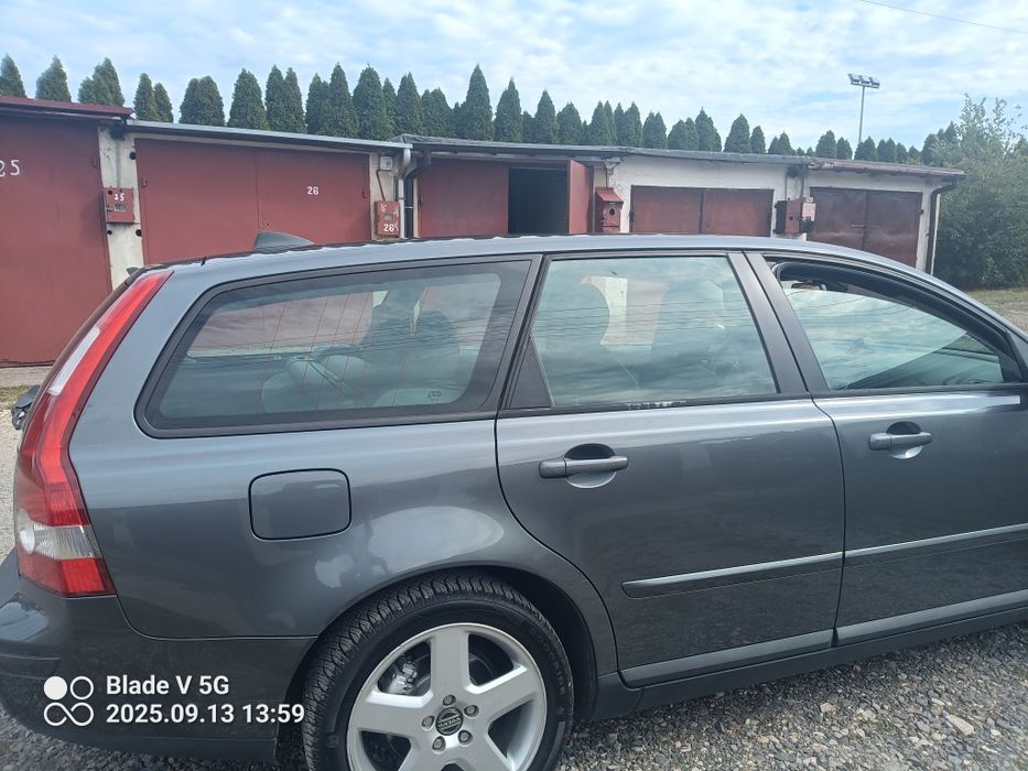 Sprzedam Volvo V50 kombi benzyna gaz 2005.