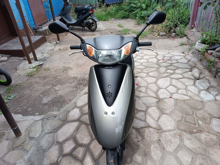 Продам скутер Хонда