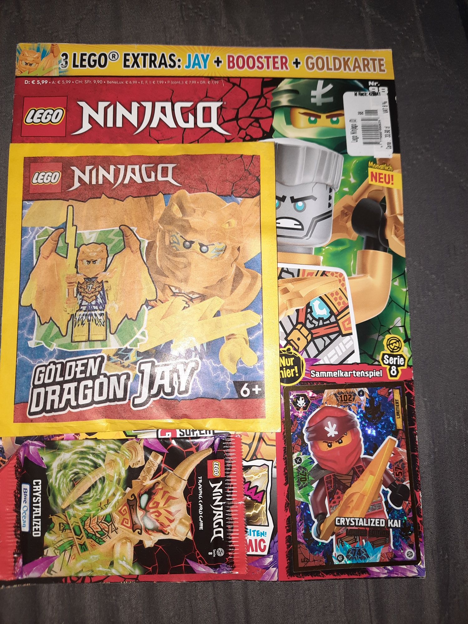 Lego Ninjago gazetka z figurką Golden Dragon Jay