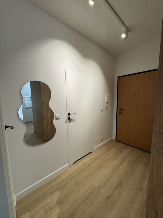 Nowoczesne mieszkanie z wanną na Pradze Południe w prestiżowym SOHO