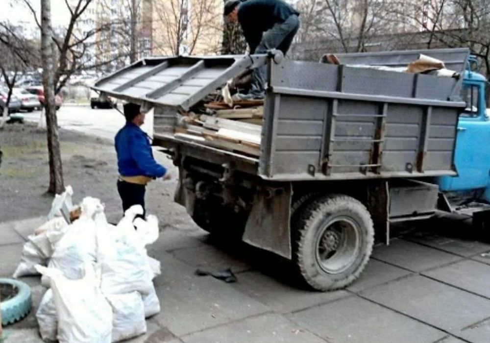 Вывоз строй мусора Днепр | Газель, КАМАЗ. Грузчики