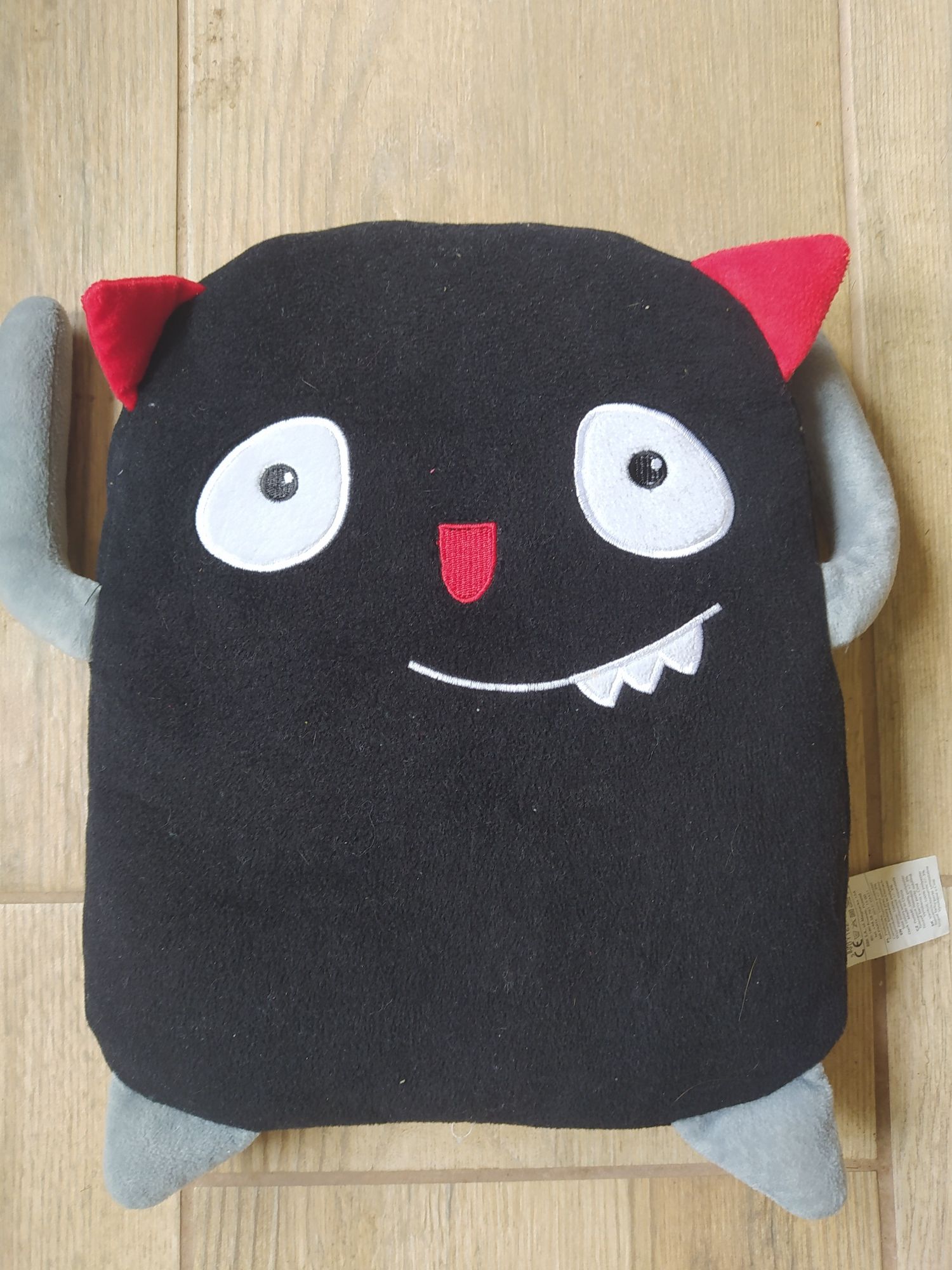 Poduszka kot squishmallows . monster