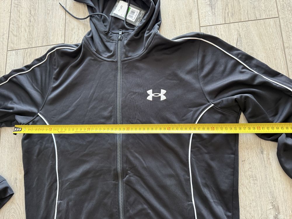 Oryginalna nowa bluza Under Armour, rozmiar L, rozpinana z kapturem