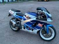 Продам мот Suzuki gsx-r 750 srad