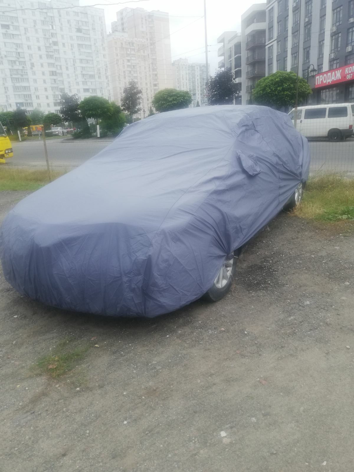 продам автомобиль Toyota Camry 40