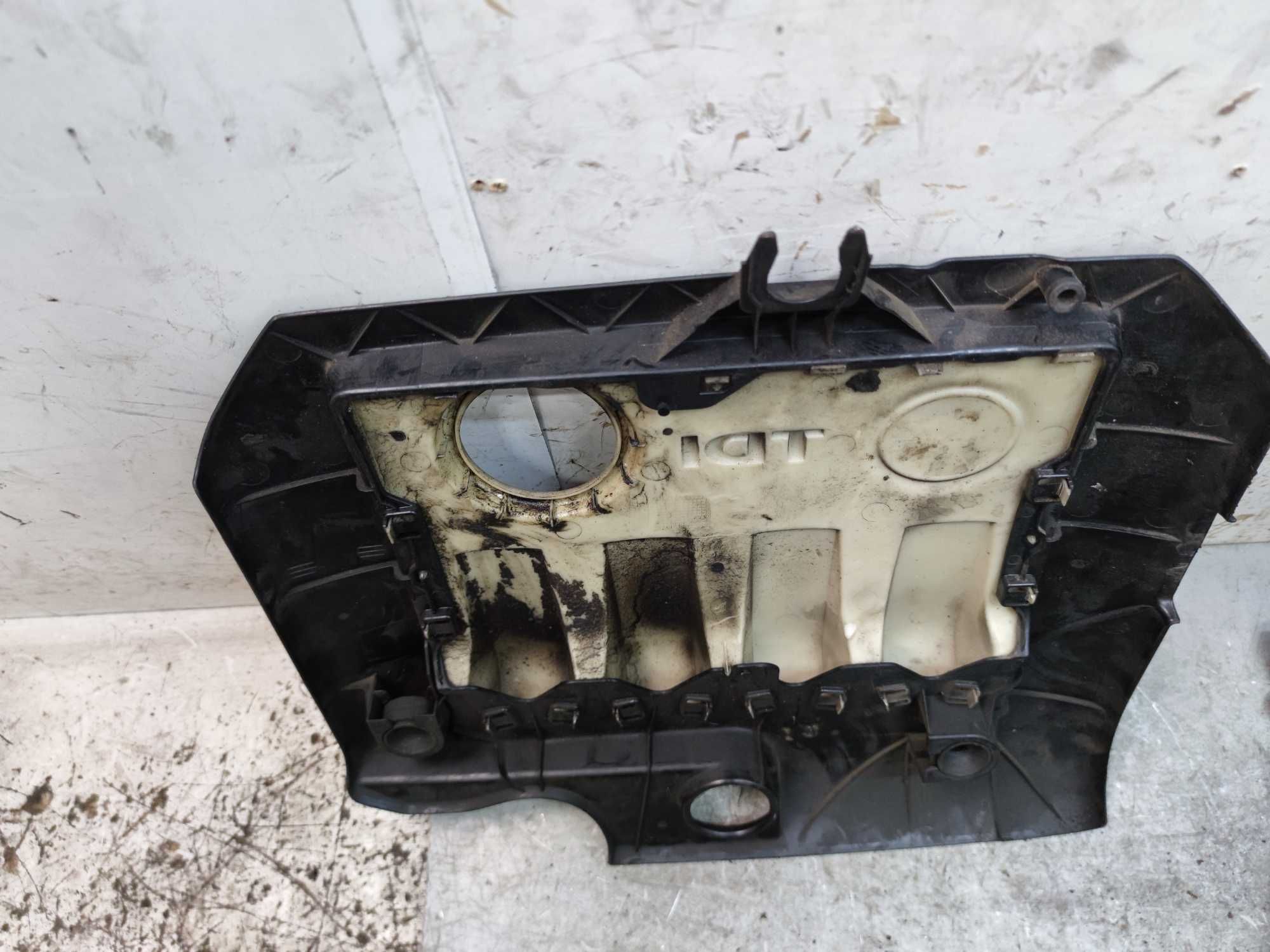 VW Golf V Passat B6 CC Audi A3 8P 1.9 2.0 TDI Pokrywa Osłona Silnika