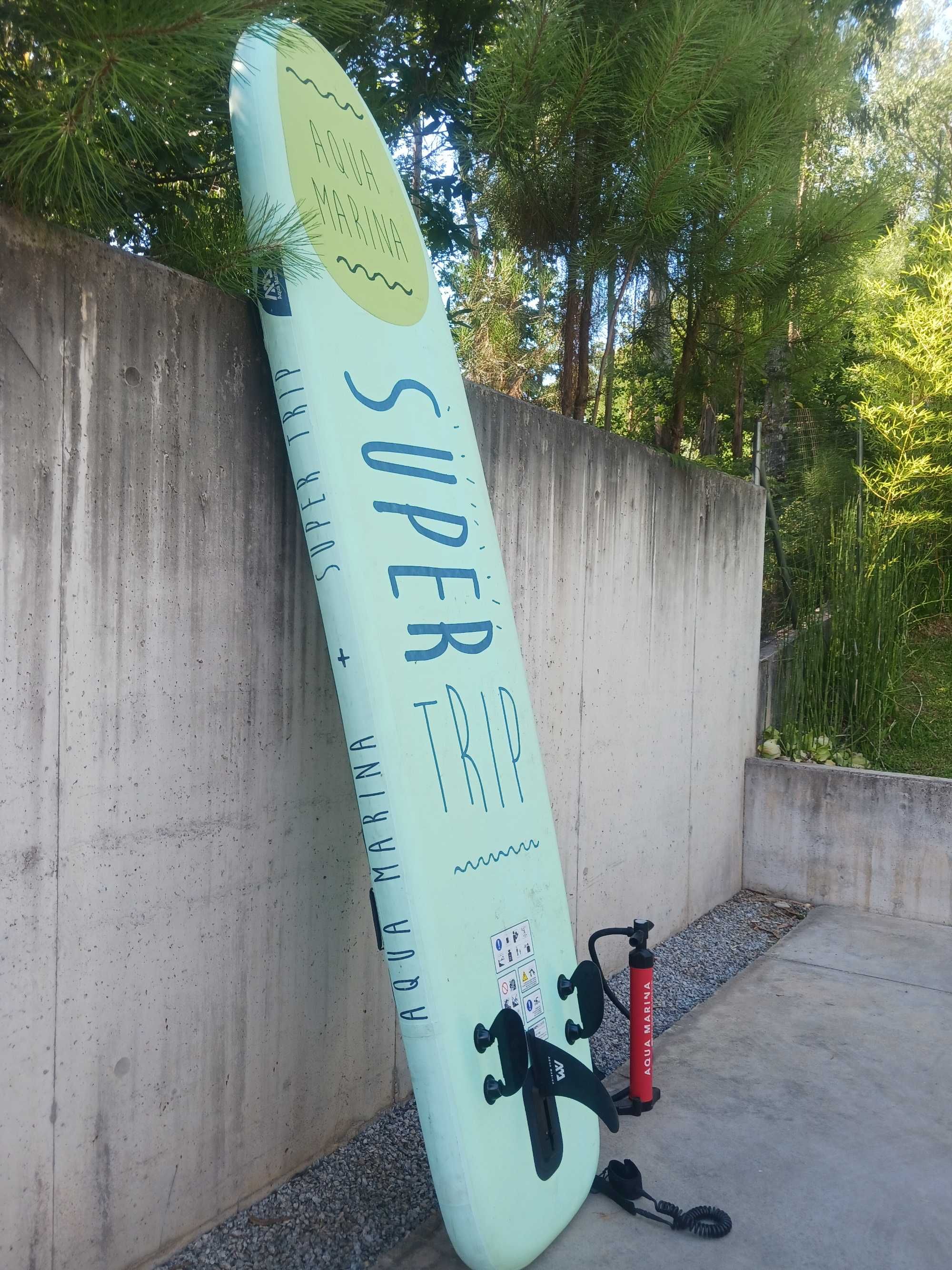Prancha de Sup Padel insuflável Aqua Marina Super Trip