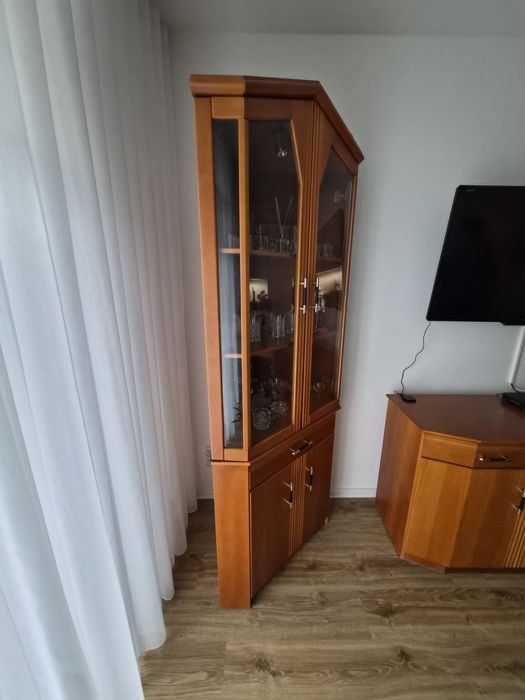 Komoda + narożna witryna