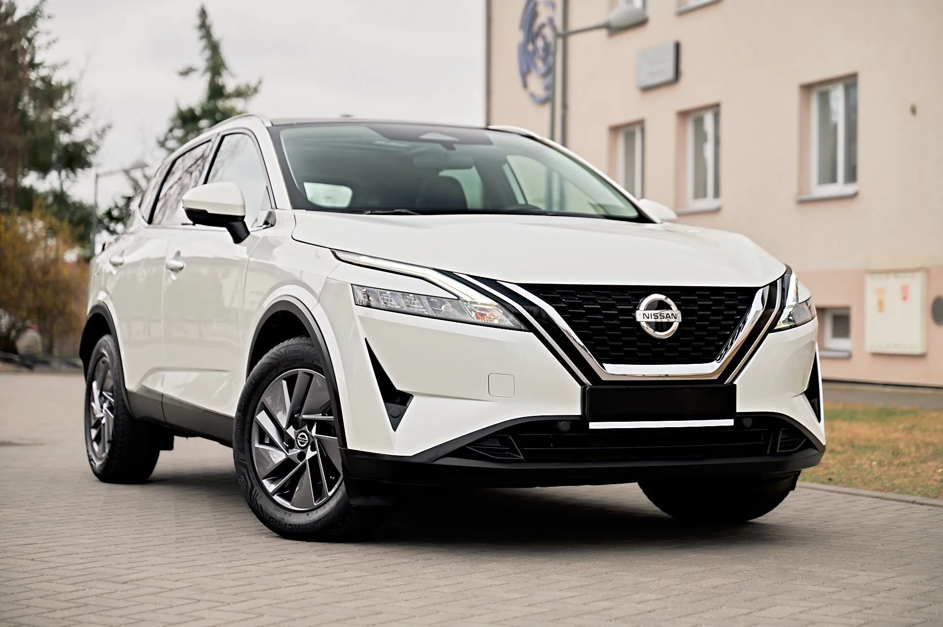 Nissan Qashqai Panorama Full Led Navi KeyLess Go Climatronik Kamery 360° Model 2022