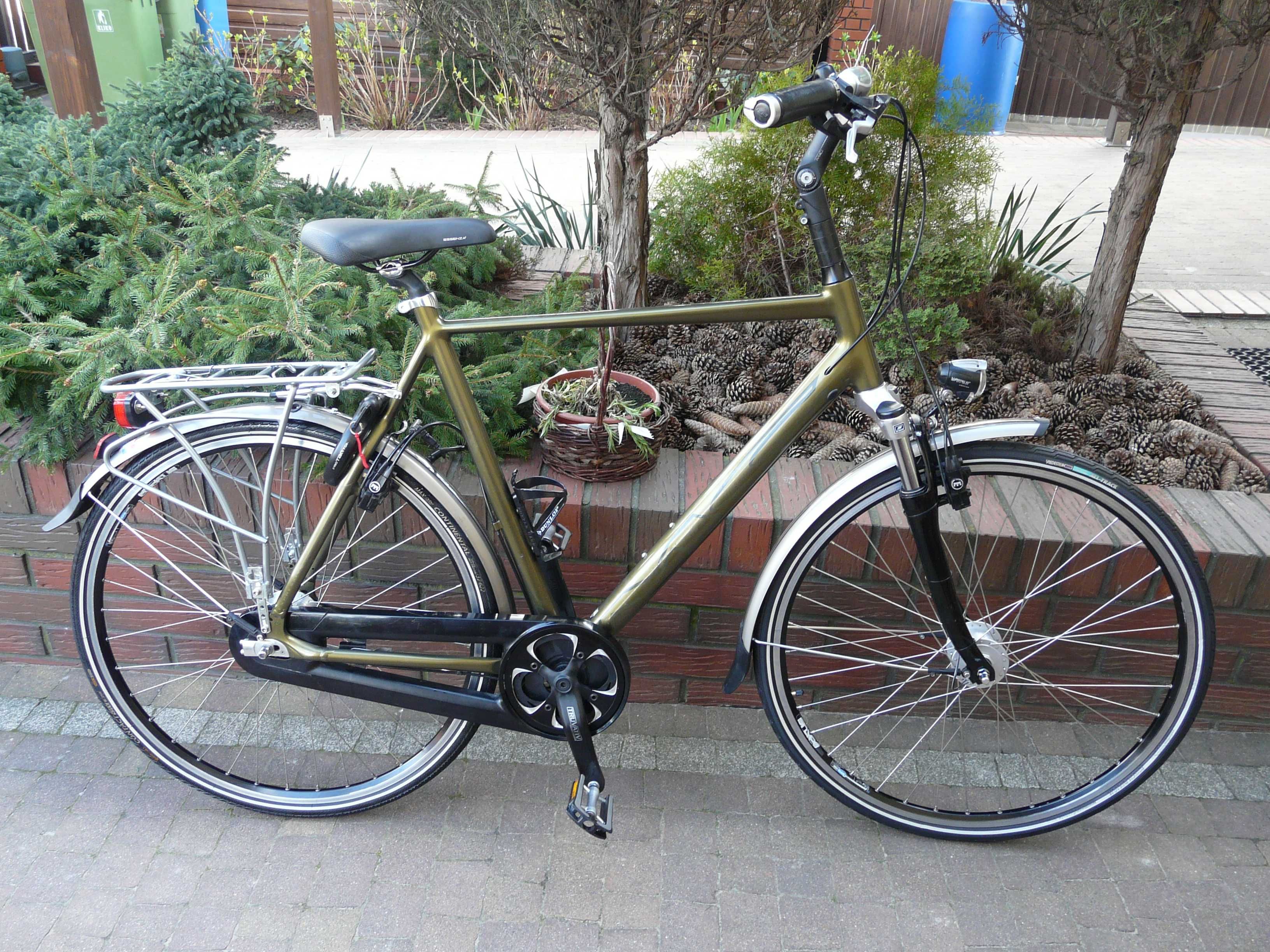 Rower trekingowy MC Multi Cycle 28"/61 ,Magura,Niderland- b.ładny
