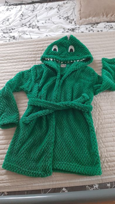 Szlafrok dinozaur dziecięcy smok  122/128