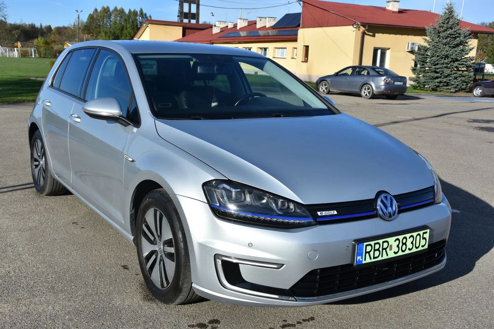 Volkswagen Golf Vw E-Golf VII bezwypadkowy, bdb stan, bogata wersja