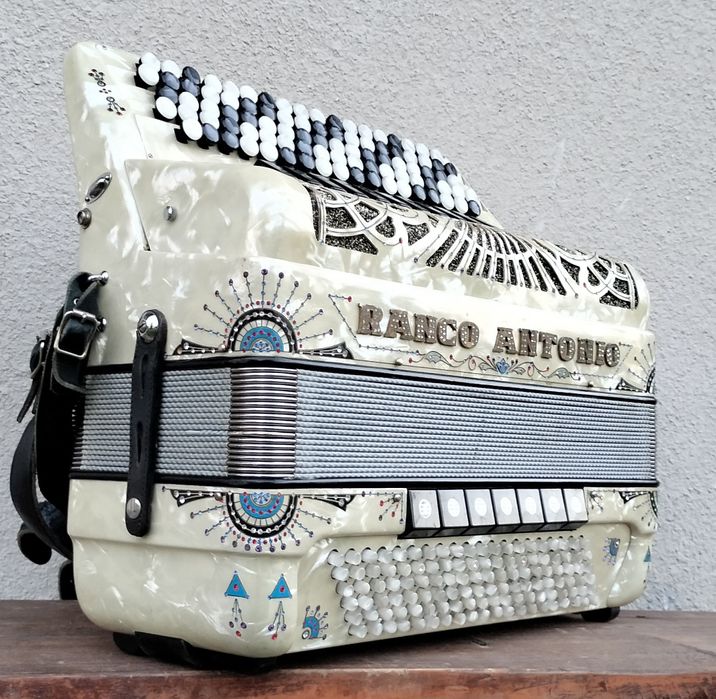 Włoski akordeon guzikowy Ranco Antonio Cassotto - świetny stan !