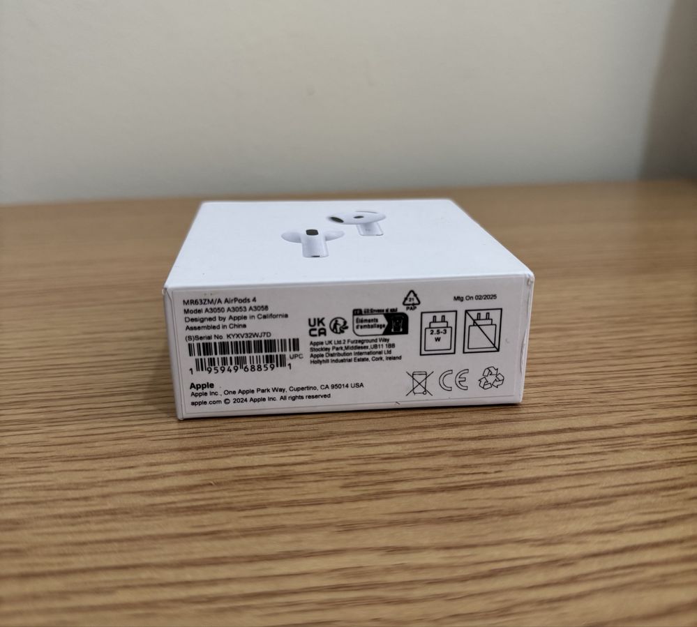 Apple AirPods 4 - Como Novo
