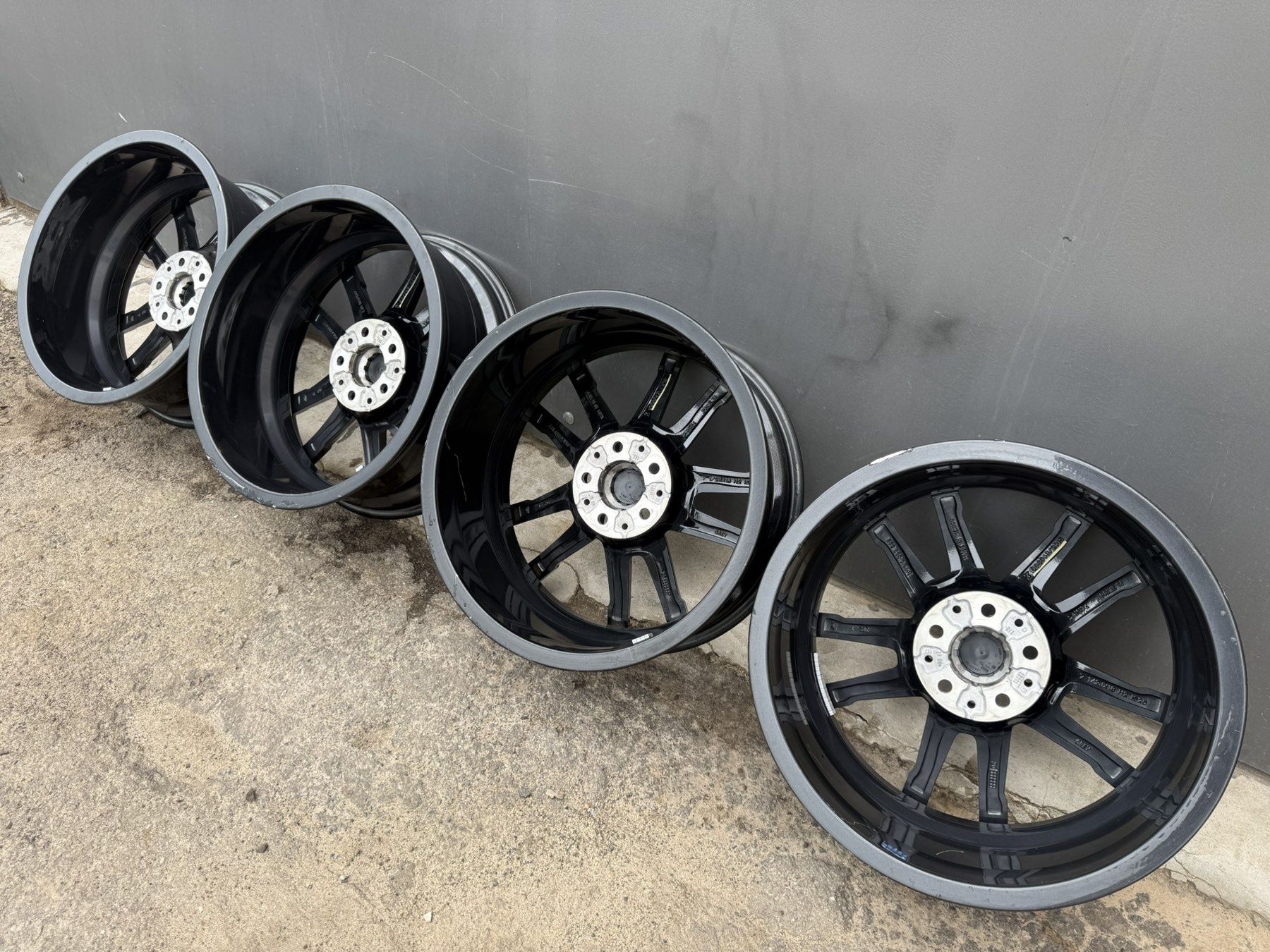Диски комплект BMW G20 5/112 R18 оригинал