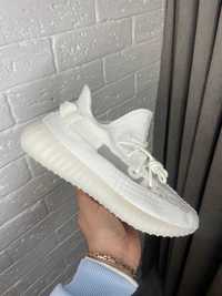 Кроссовки Adidas Yeezy Boost 350 White/Grey Line