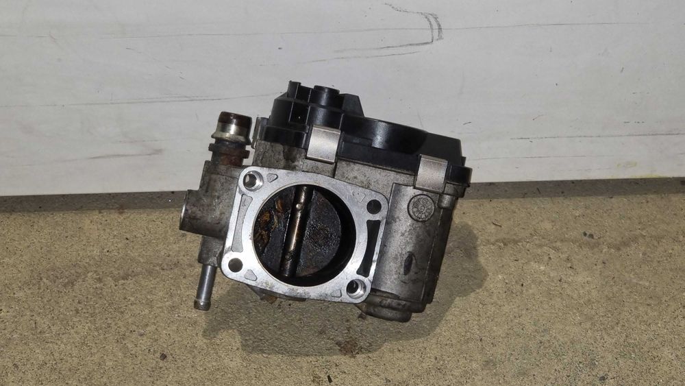 Przepustnica  Astra G H Zafira A B 1.6