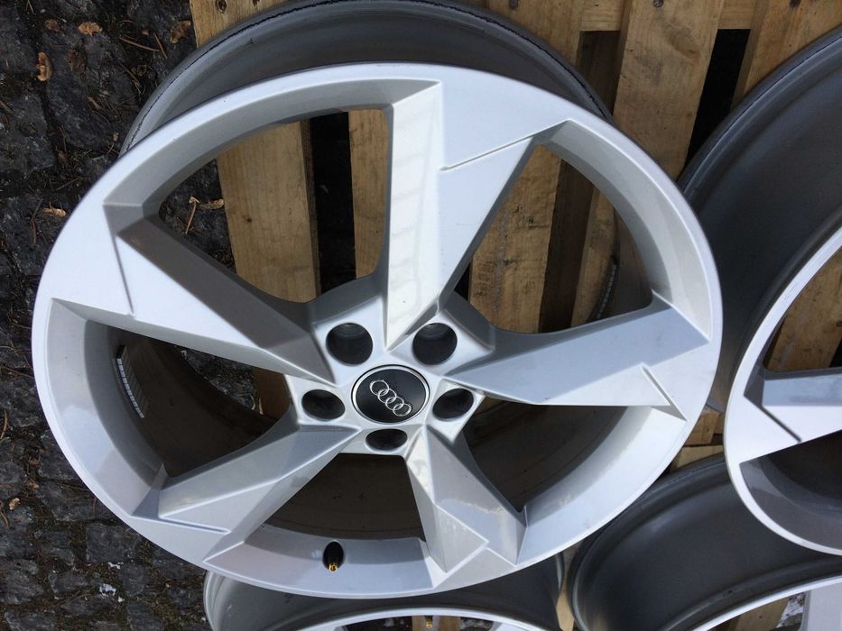 Felgi aluminiowe 19 OEM Audi Skoda VW Seat 7x19 5x112 ET43 jak nowe