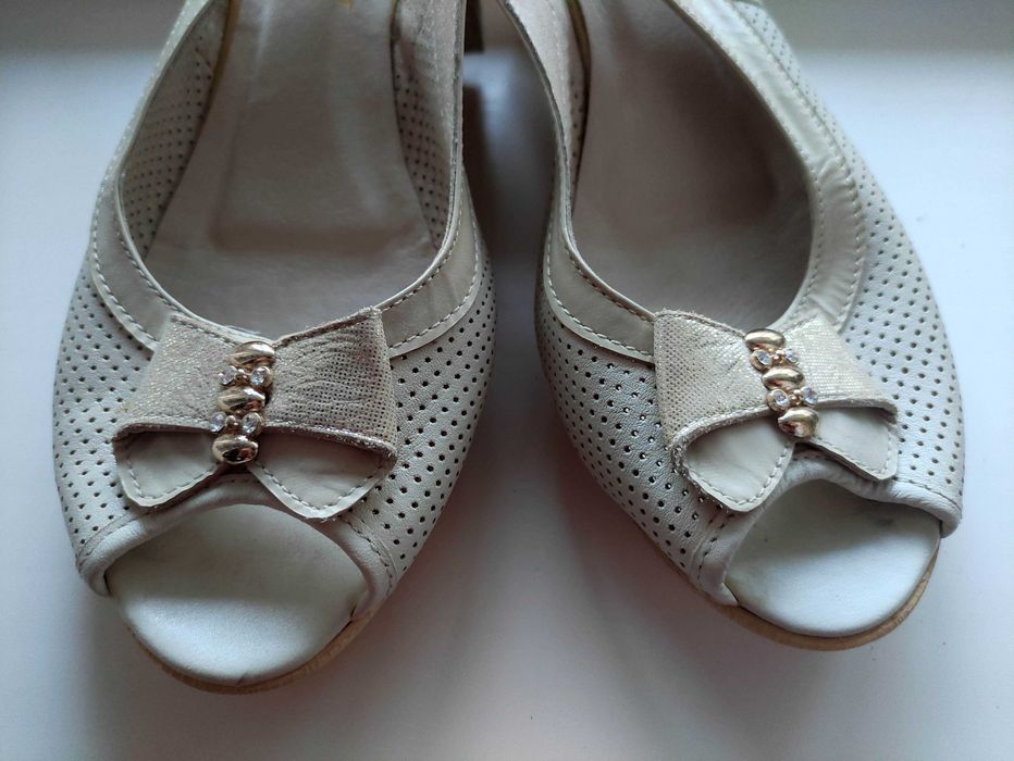 Женские босоножки (25 см). НАТУРАЛЬНАЯ кожа