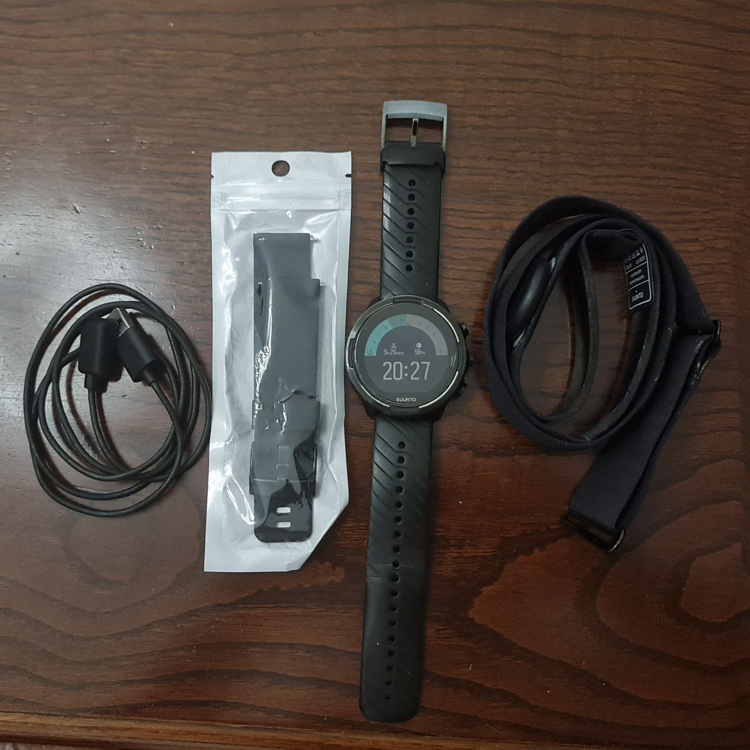 Suunto 9 Baro com acessórios