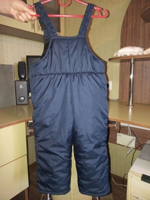 Зимние лыжные штаны на мальчика (полукомбинезон)