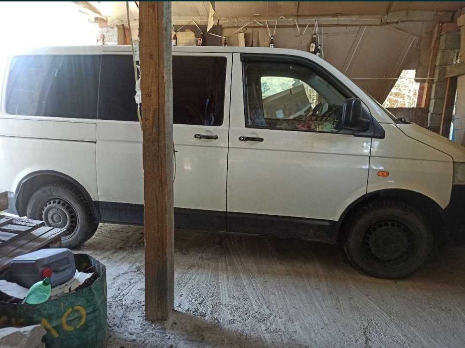 Автодім Volkswagen Transporter