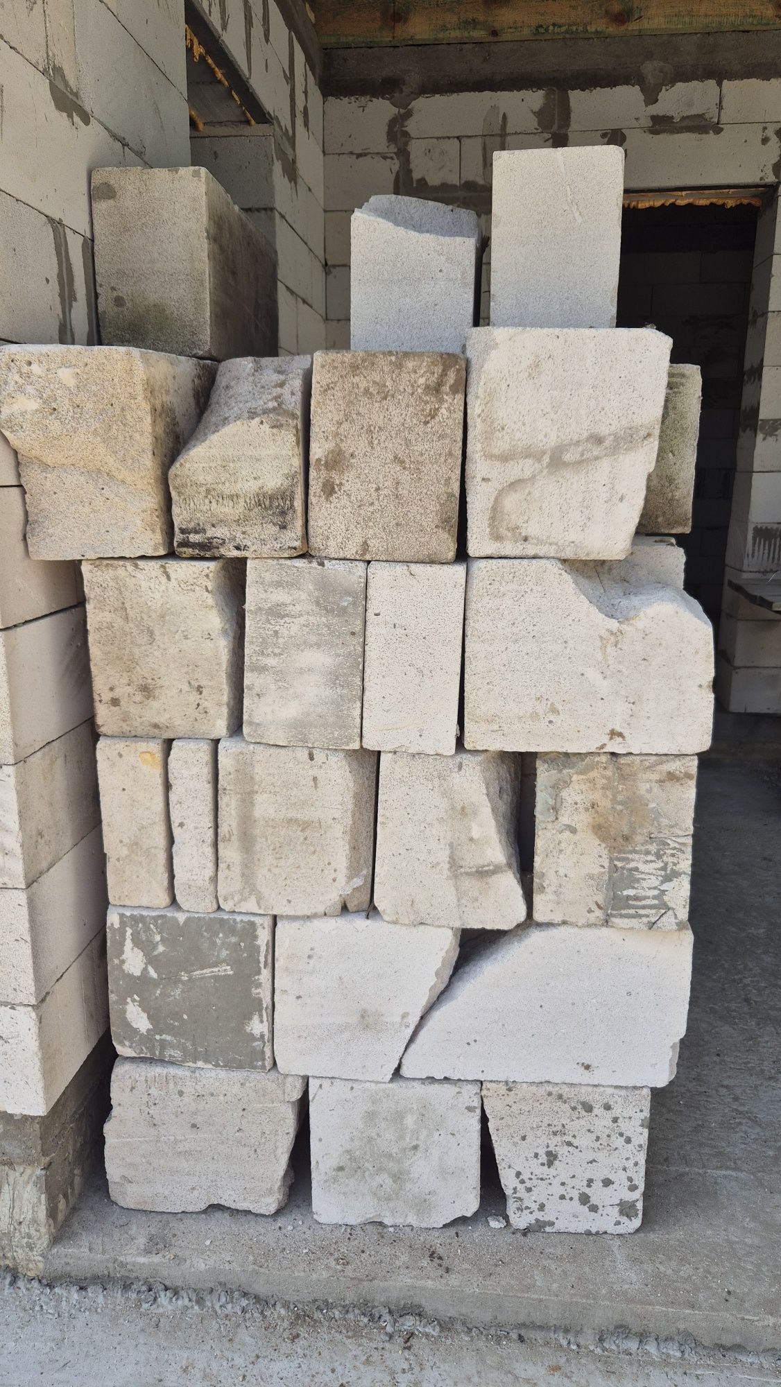 Залишки обрізки газоблоку