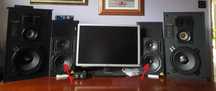 Sprzedam monitory studyjne Behringer TRUTH B2030A