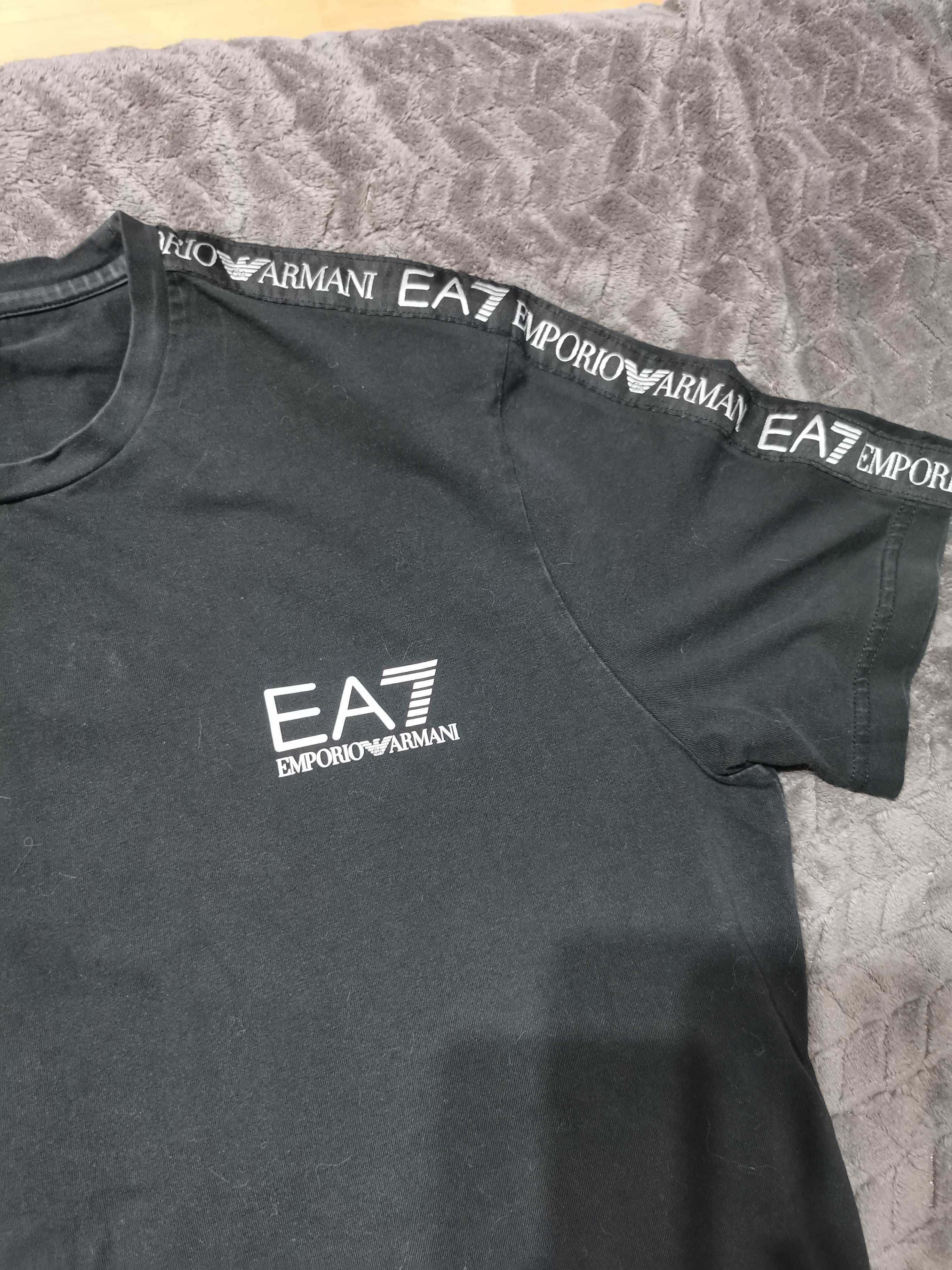 Czarna koszulka EA7-XXL