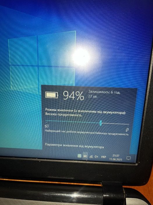 Ноутбук HP 250 / Pentium N3540 / 4 ГБ / 500 ГБ / Windows 10