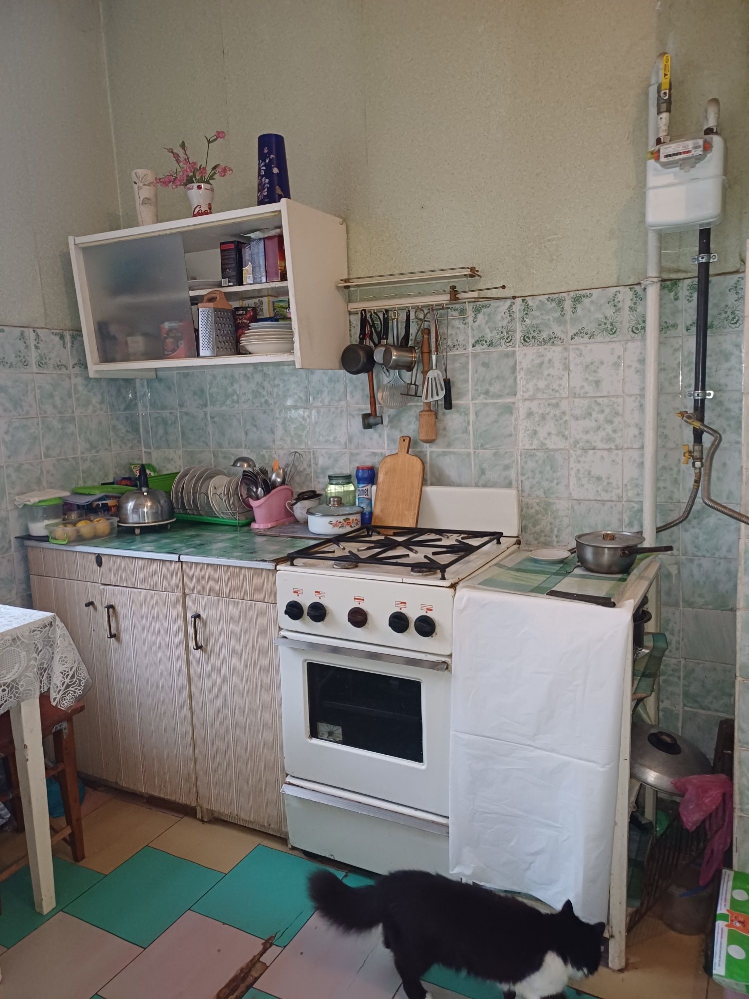 Продам большая 2х комн квартира пр. Гагарина Металлургический 97-й кв!