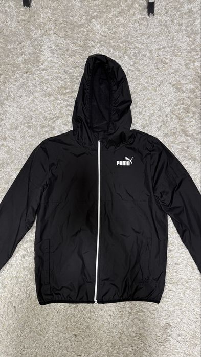 Ветровка Puma черная