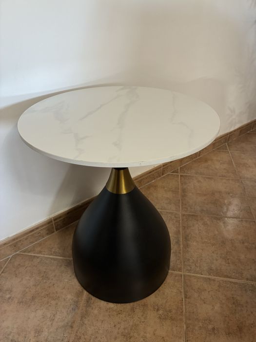 Mesa de apoio efeiro mármore