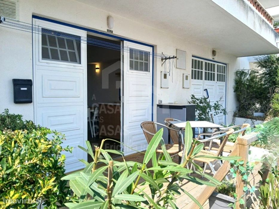 Vende Garagem - Ericeira, A Casa das Casas