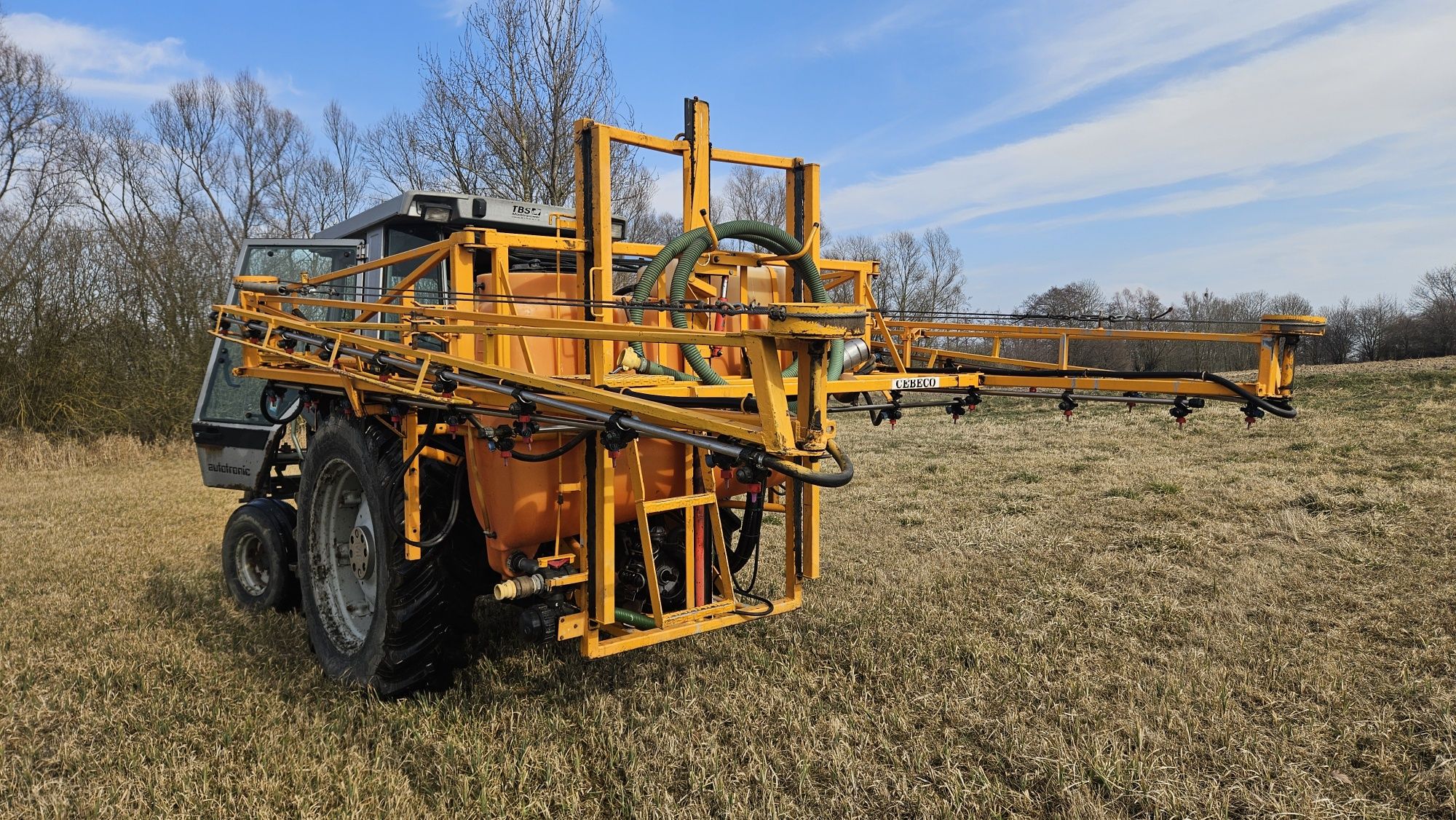 Opryskiwacz cebeco 900l 24m