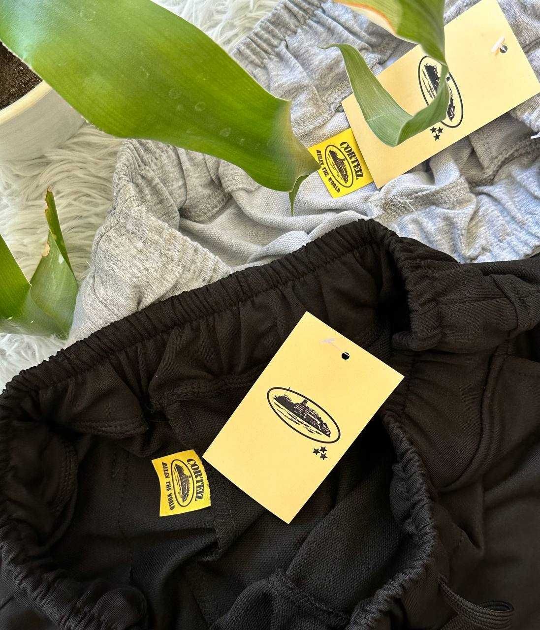 БЕЗ ПЕРЕДПЛАТ — Чоловічі нові шорти Corteiz — XS S M L XL