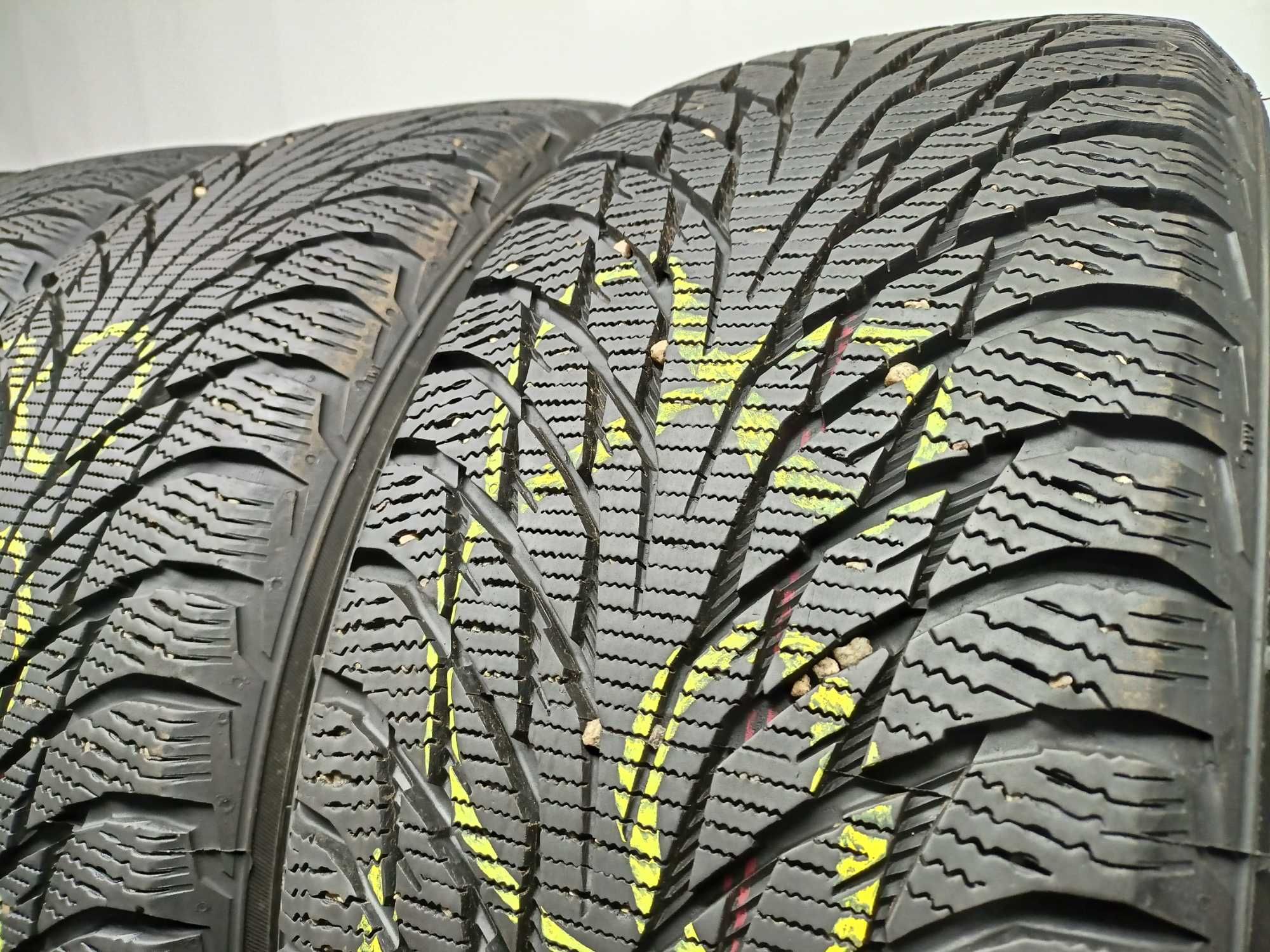 Nokian Hakkapeliitta R2 235/50/18 2017rok 101R 8/7mm (1568)