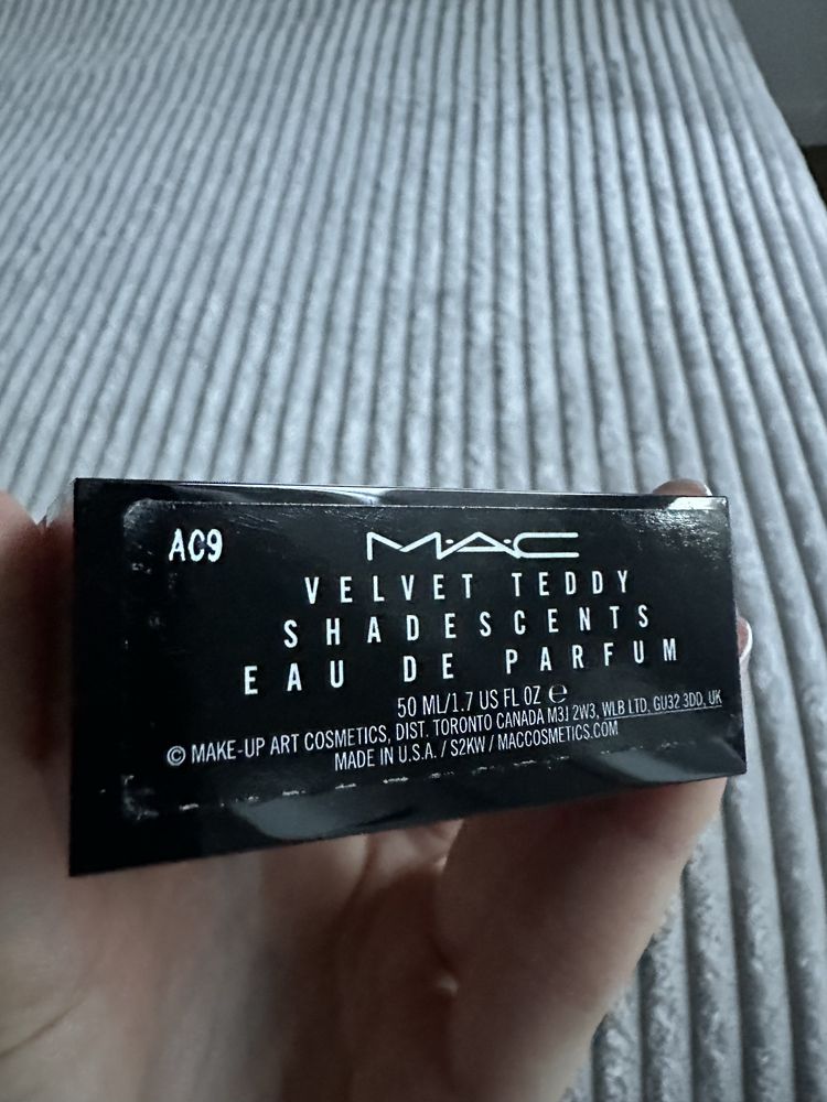 MAC perfumy Velvet Teddy limitowane