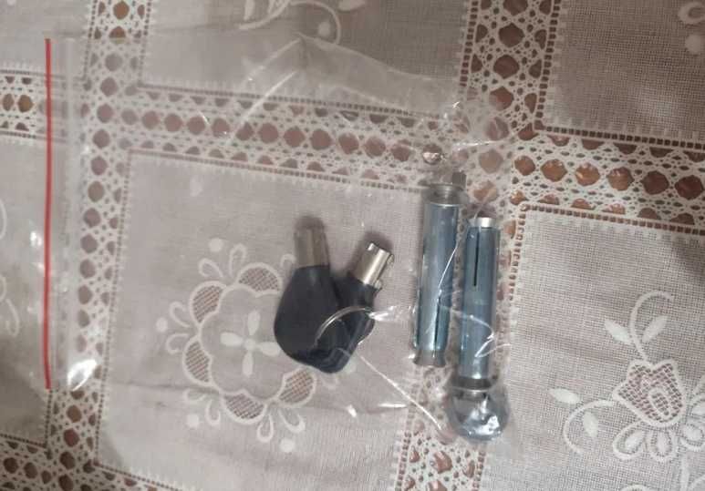 Новий міцний сейф