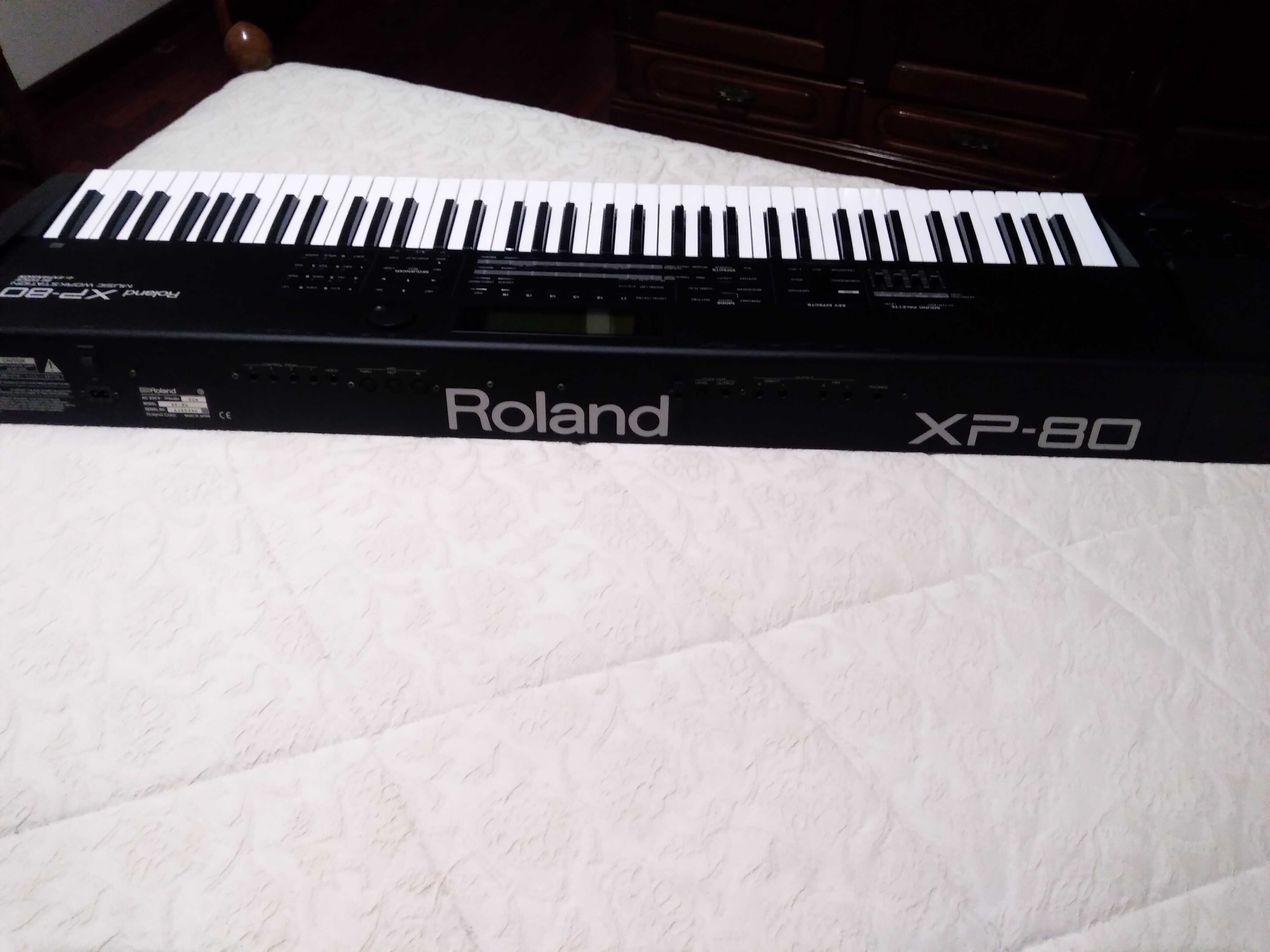 Roland XP80 como novo