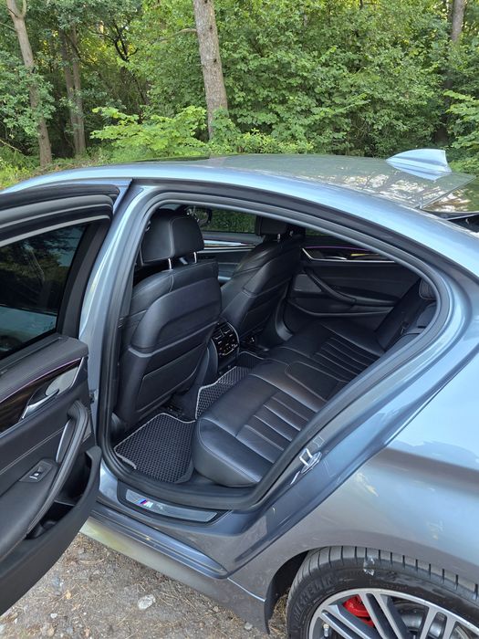 Аренда авто з водієм bmw 540d