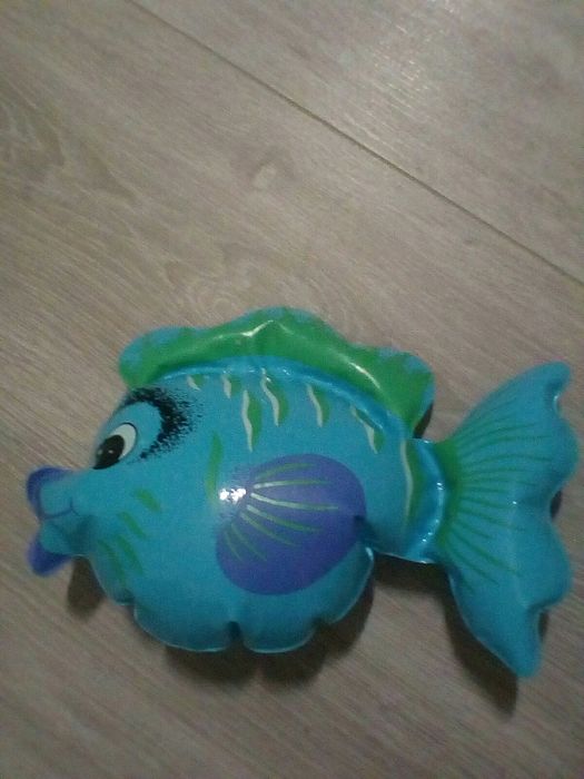 Надувные игрушки