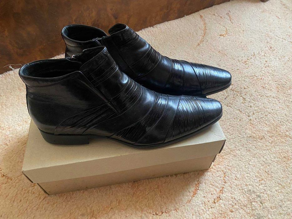 Продам ботинки 45 размер, Утеплены байкой.