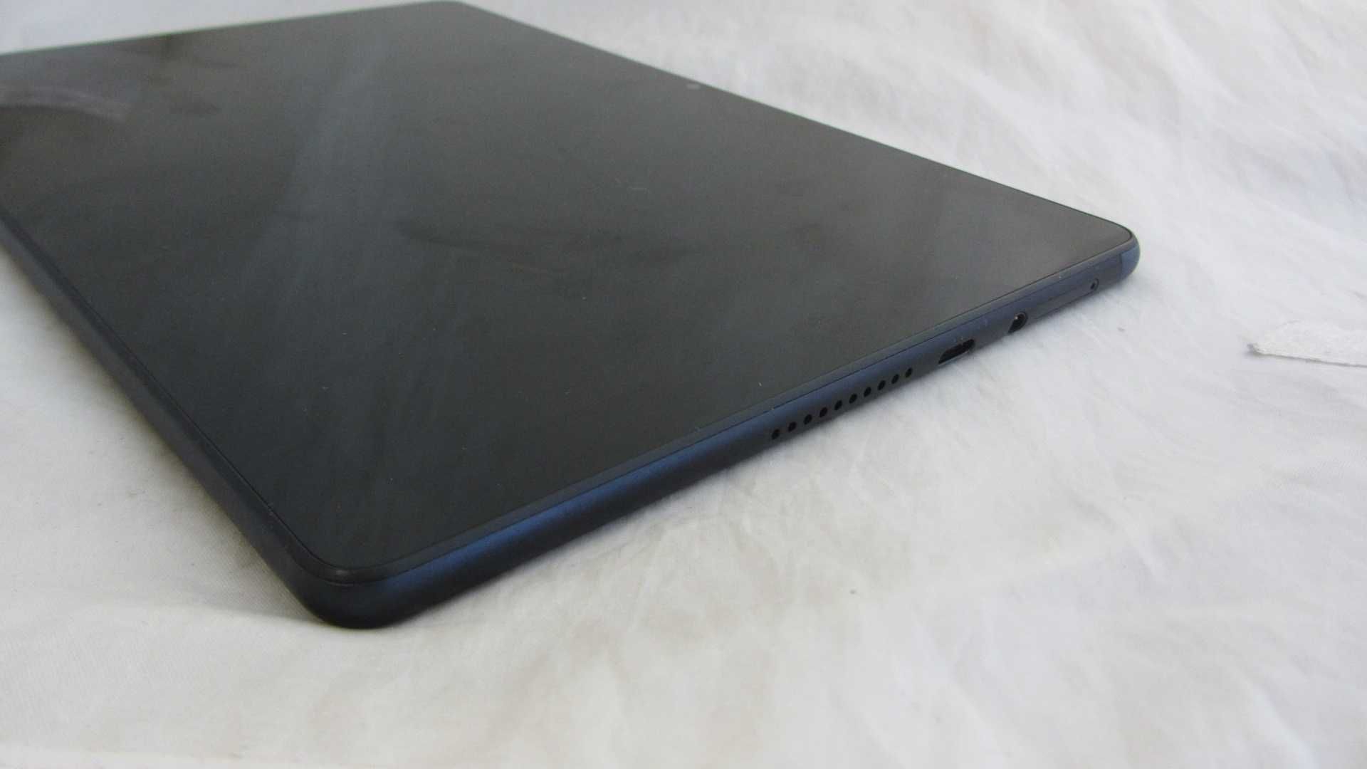 Планшет Huawei MatePad T10 LTE 2/32Gb Deepsea Blue (AGR-L09)