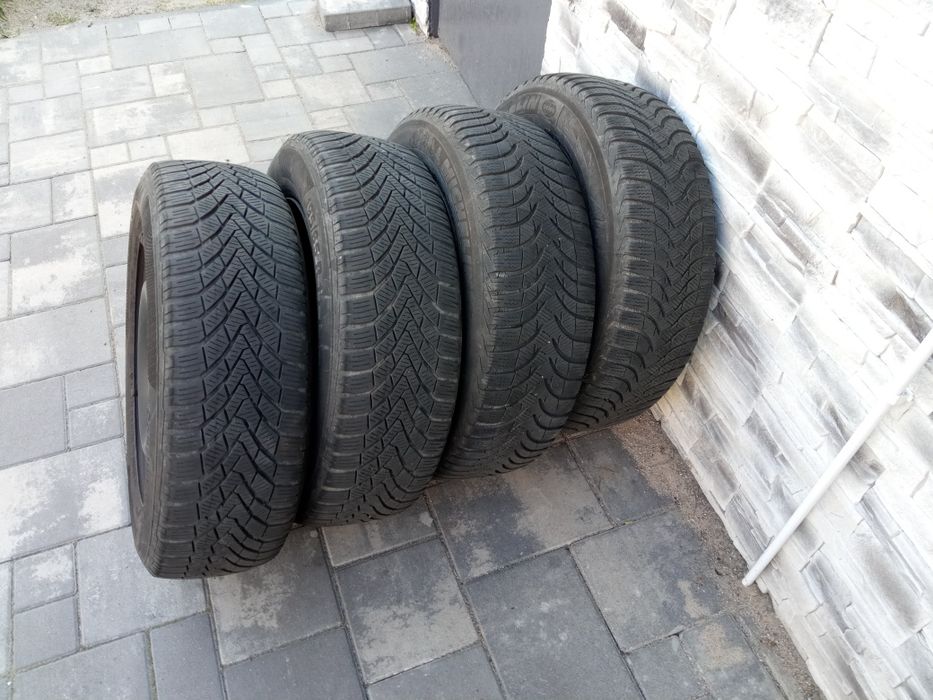 Opony do Volvo V50